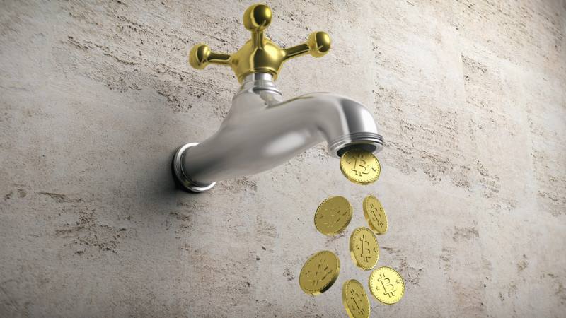 Что такое ликвидный стейкинг.